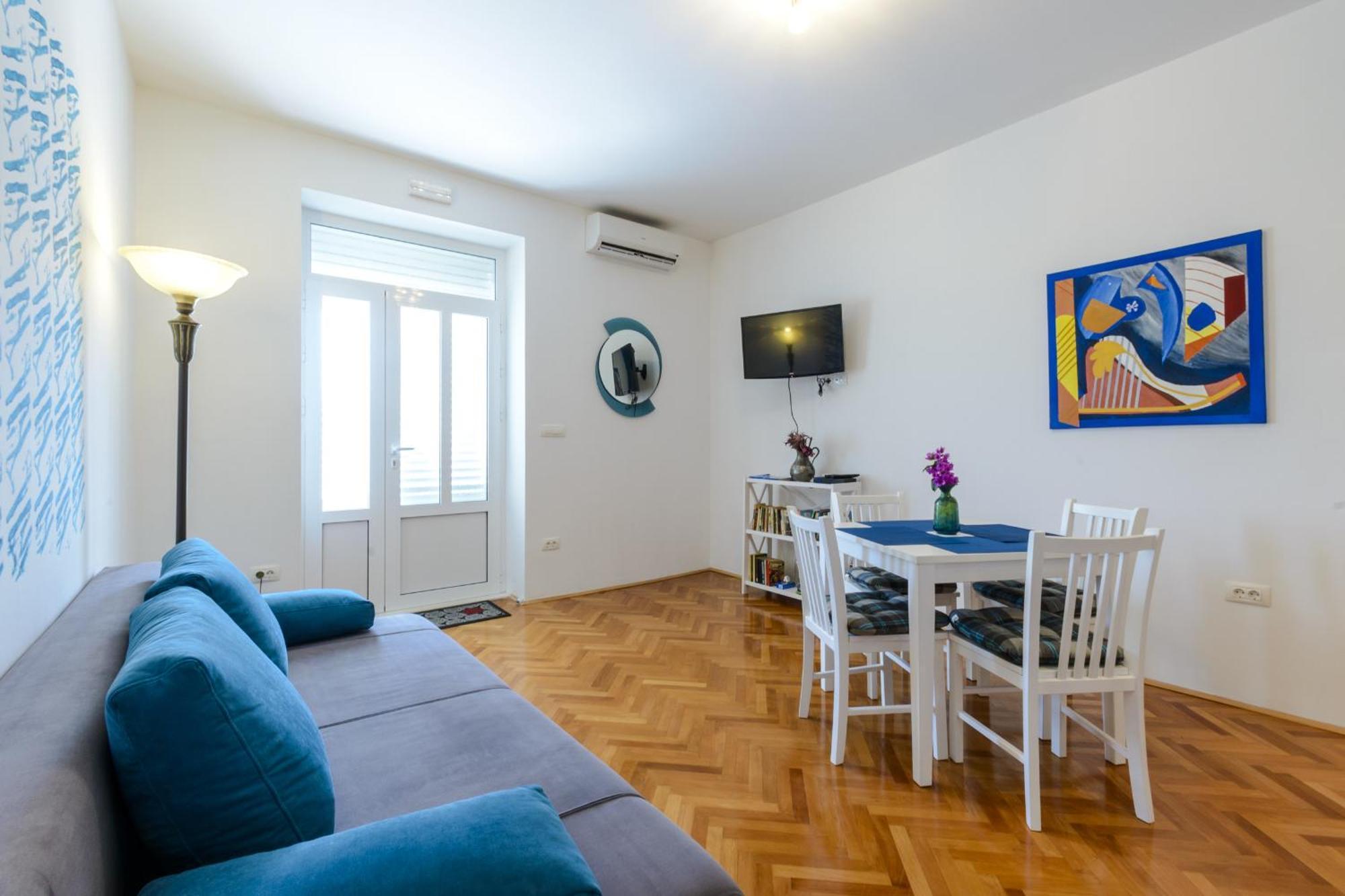 Apartment Seven *